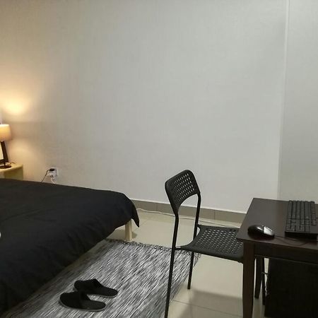 Ferienwohnung Cosy 3R2B Dwiputra Presint 15 Putrajaya Exterior foto